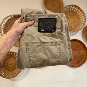 Signature by Levi Strauss Khaki beige 514 Straight 30x32